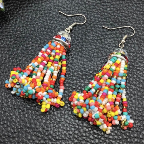 New 🎁🎁 BOHO beaded tassel earrings - Picture 3 of 6